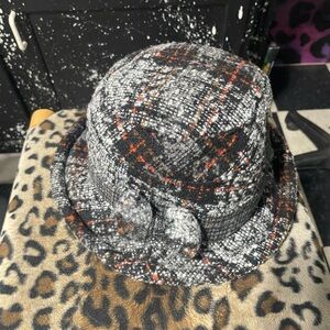 Mary poppins style hat